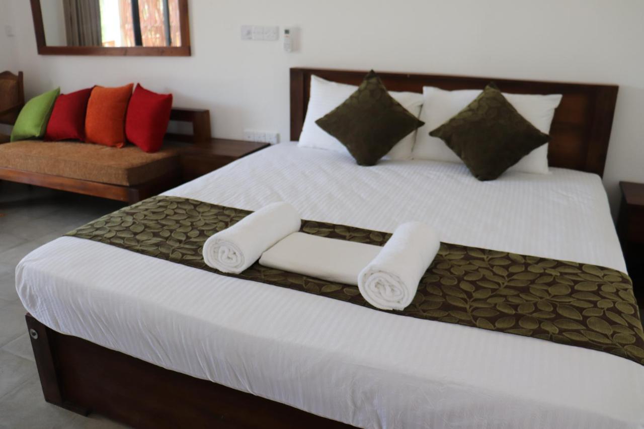 Kayjay Wild Wilpattu Hotel Екстериор снимка