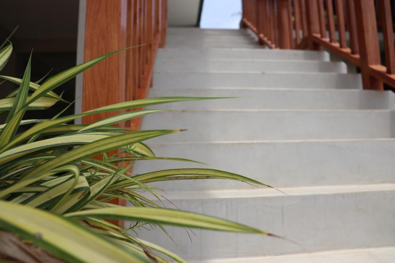Kayjay Wild Wilpattu Hotel Екстериор снимка